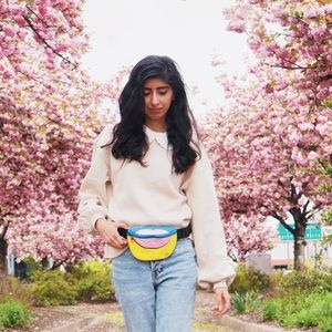 Original fannypack, Bob’s Backpacks. Original art designed by Brazilian artist.